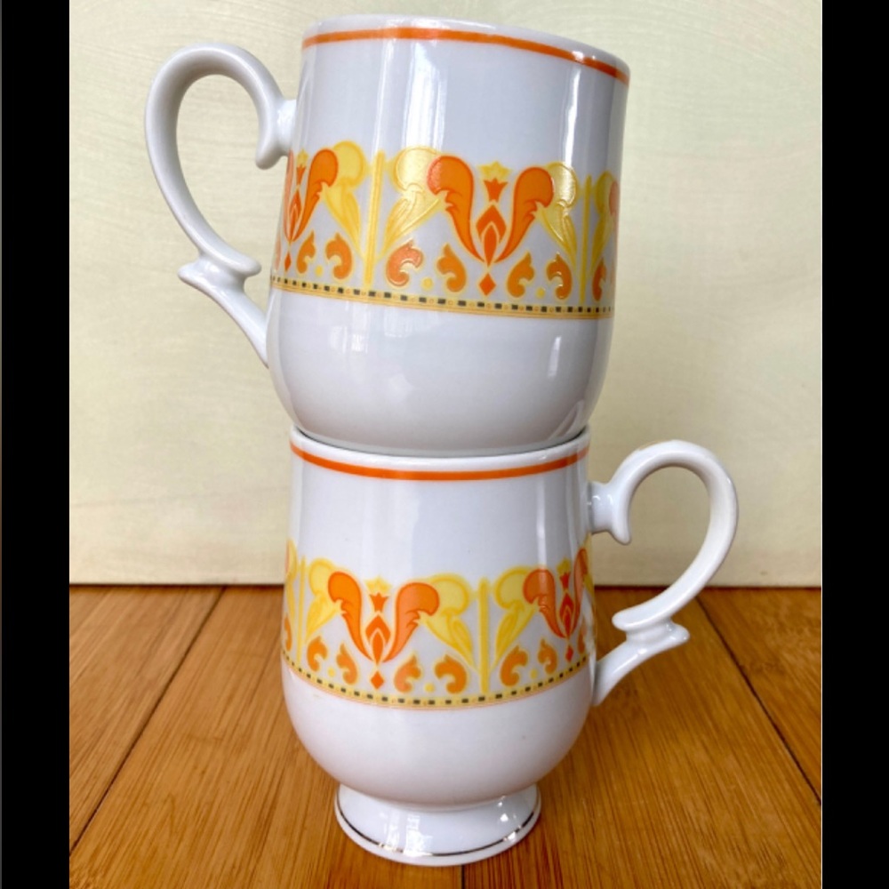Vintage 1970’s Royalton China Co. Pedestal Cups. Set of 2